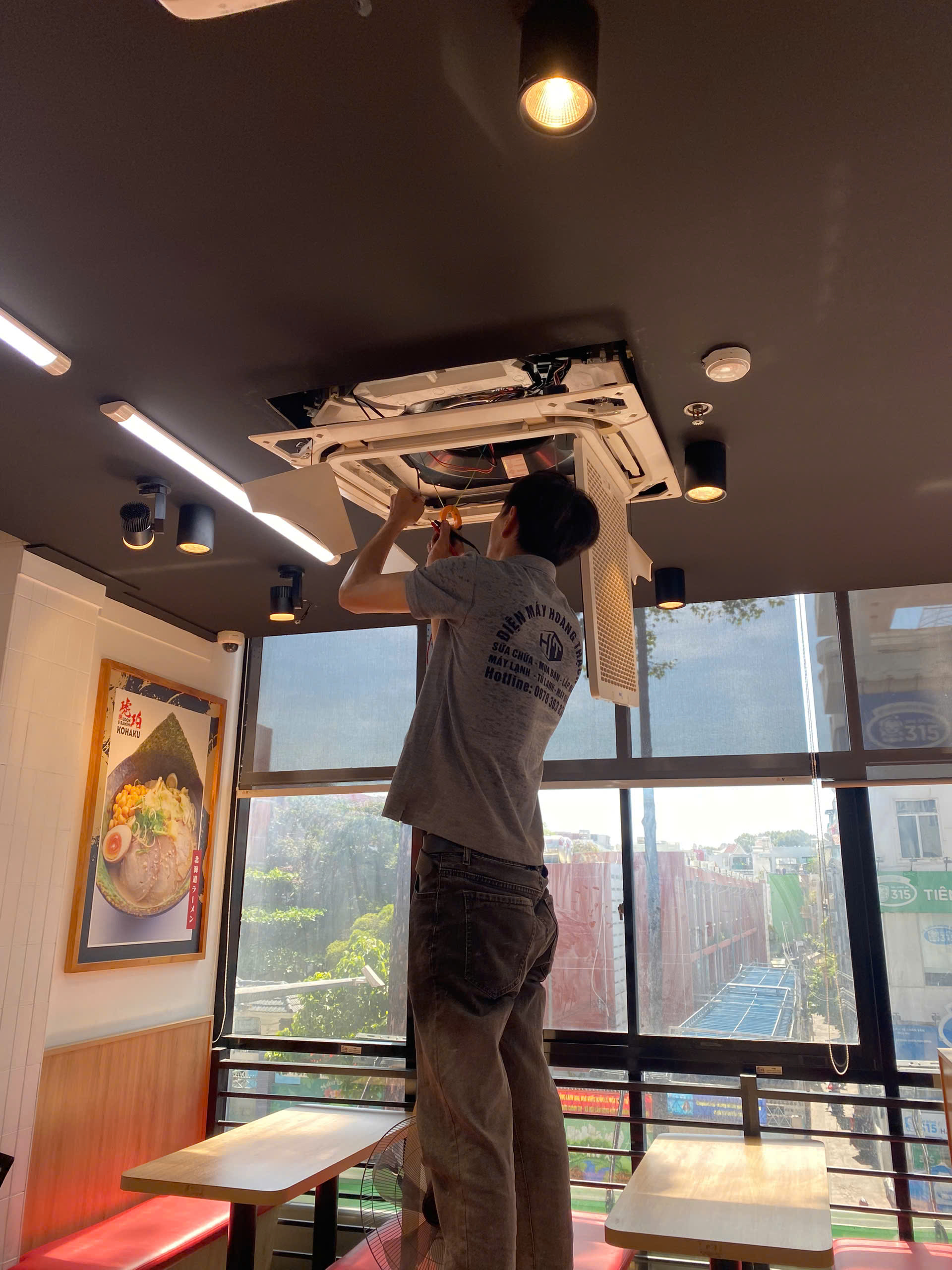 thợ sửa máy lạnh tại nhà Bình Hòa Thuận An